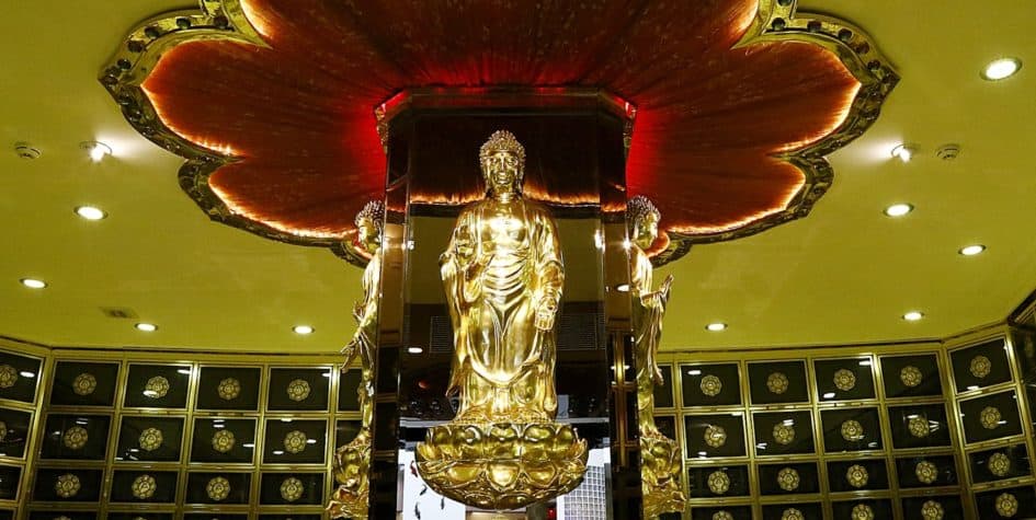 Nirvana Memorial Garden Singapore Standard Suite Columbarium buddha